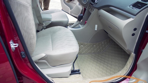 Thảm lót sàn ô tô 5D 6D cho Suzuki Ertiga bền đẹp chất lượng